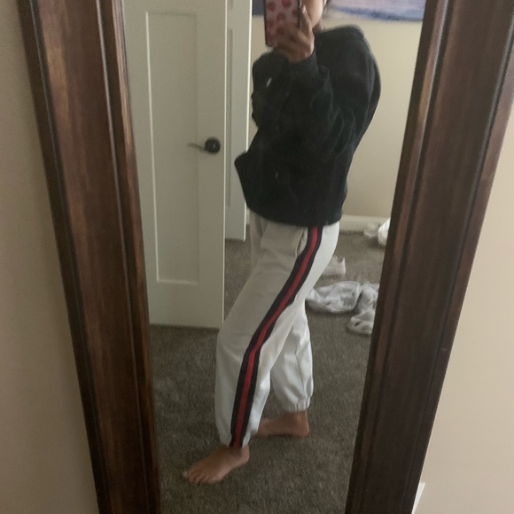 Sweats - Picture 3 of 7